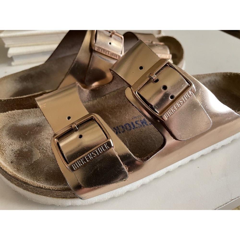 Birkenstock Arizona Sandals Women (41 EU) Rose Gold Metallic Leather Big Buckle